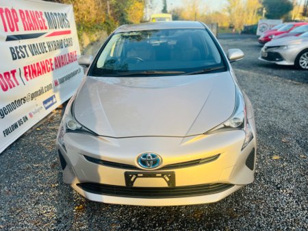2016 Toyota Prius 1.8 Hybrid Luxury €13,999