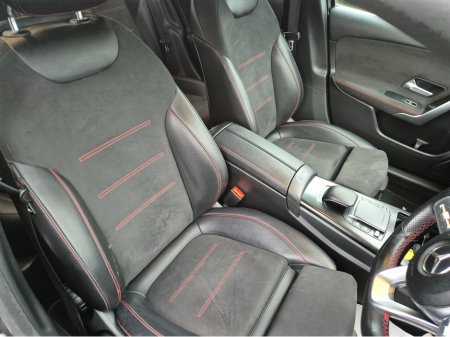 2020 Mercedes-Benz A Class AMG LINE D AUTO €27,900 thumbnail