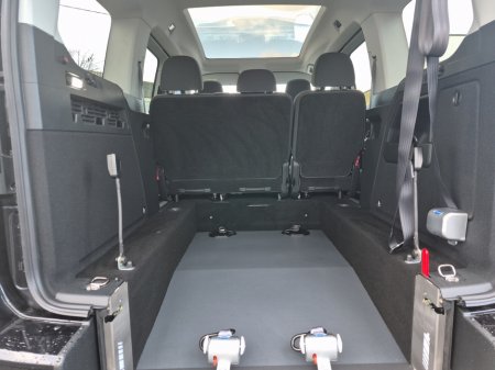 2026 Ford Tourneo Connect Active Lowered Floor Wheelchair Access thumbnail