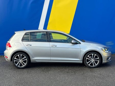 2018 Volkswagen Golf HIGHLINE 1.6 TDI // DIGITAL CLUSTER // FULL SERVICE HISTORY // ADAPTIVE CRUISE CONTROL €17,950