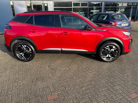 2025 Peugeot 2008  €27,950