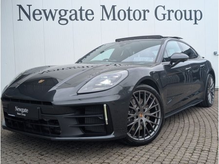 2025 Porsche Panamera Hybrid 4 - 4+1 Adaptive Cruise Control *ARRIVING SOON* €129,888