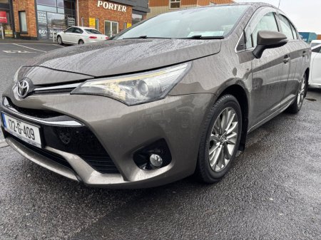 2017 Toyota Avensis 1.6 D-4D Luna Navi Saloon €11,500