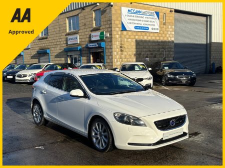 2014 Volvo V40 1.6T4 SE 5DR AUTO FULLY LOADED WITH EXTRAS