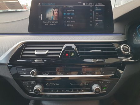 2020 BMW 5 Series 530e M Sport Saloon €32,995 thumbnail