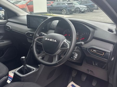 2026 Dacia Sandero Stepway STEPWAY Expression TCe 90 GSR2 €22,995 thumbnail