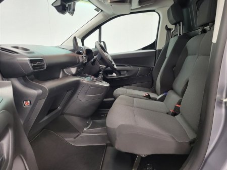 2025 Citroen Berlingo ENTERPRISE PLUS From €111 Per Week €23,658 thumbnail