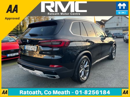 2020 BMW X5 XDRIVE45E XLINE €49,950 thumbnail