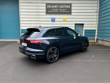 2023 Volkswagen Touareg N1 2 Seat Commercial Van €59,950 thumbnail