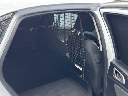 2021 Kia Ceed 1.6 K2 COMMERCIAL 5DR €11,950 thumbnail