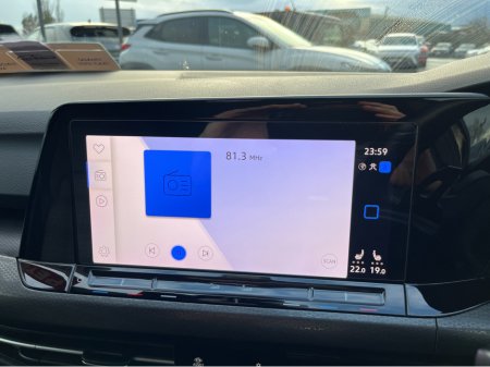 2022 Volkswagen Golf GTI AUTOMATIC 2.0 PETROL //LOW MILES//HEATED SEATS AND STEERING WHEEL//HEAD UP DISPLAY//KEYLESS ENTRY// €39,950 thumbnail