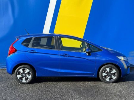 2016 Honda Fit L-PACKAGE 1.5 HYBRID // HALF LEATHER INTERIOR // REVERSE CAMERA // CRUISE CONTROL €11,750
