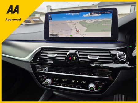 2021 BMW 5 Series 520D M-SPORT * LOW MILES * HARMAN/KARDON €37,900 thumbnail