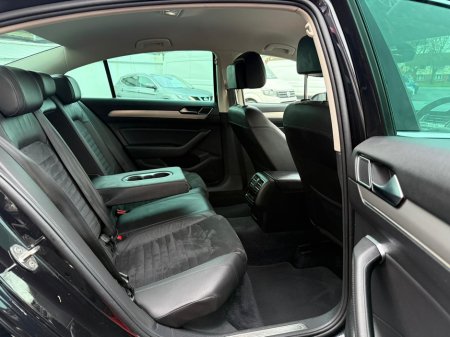 2016 Volkswagen Passat HIGHLINE 1.6 TDI MANUAL 6SPEED FWD 120HP 4DR , 1/2 Leather Seats , Heated Seats , privacy Glass , Cruise Control , Climate Control , stunning car , serviced , tested , warranty & Finance €14,950 thumbnail