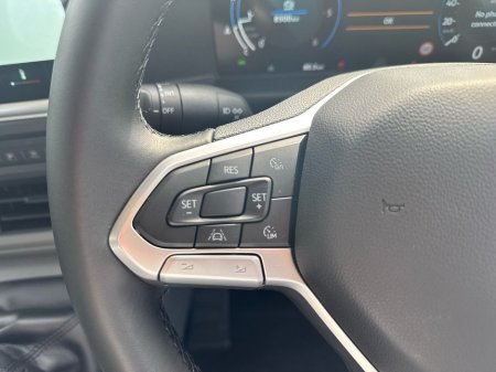 2025 Volkswagen Transporter  €33,495 thumbnail