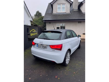 2014 Audi A1 DBA-8XCAX 5DR €10,550 thumbnail