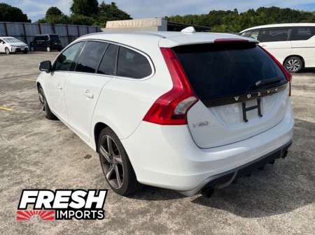 2012 Volvo V60 *TOP SPEC R - DESIGN* €10,950