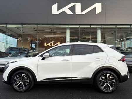 2023 Kia Sportage 1.6 K3 Hybrid €35,995 thumbnail