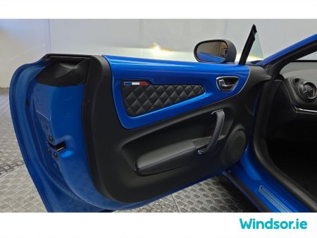 2025 Alpine A110 A110 2DR AUTO €84,995 thumbnail