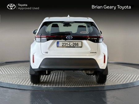 2023 Toyota Yaris Cross LUNA Hybrid €27,950