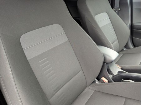 2024 Hyundai Bayon 1.0i Executive Auto *ON SALE * LOW KM €27,950 thumbnail