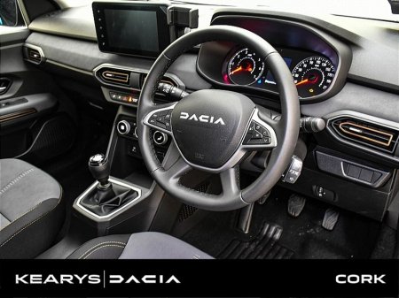 2025 Dacia Sandero Stepway Extreme TCe 90 GSR2 €23,990 thumbnail