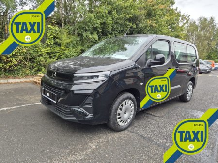 2025 Opel Combo 2025/AUTO/WHEELCHAIR ACCESS/TAXI SPEC €59,250