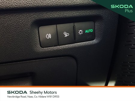 2025 Skoda Octavia SPORTLINE 2.0TDI 150HP DSG €42,950 thumbnail