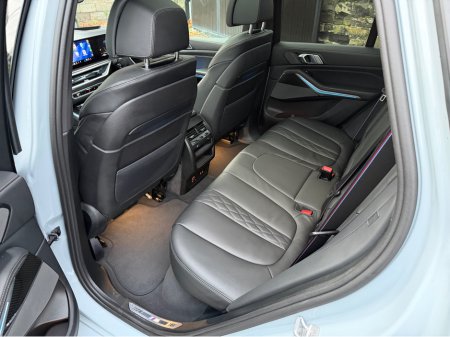 2024 BMW X5 ***SOLD***50E M SPORT//INCREDIBLE SPECIFICATION// VERY LOW MILEAGE//IMMACULATE THROUGHOUT//SIMI AND AA DEALER thumbnail