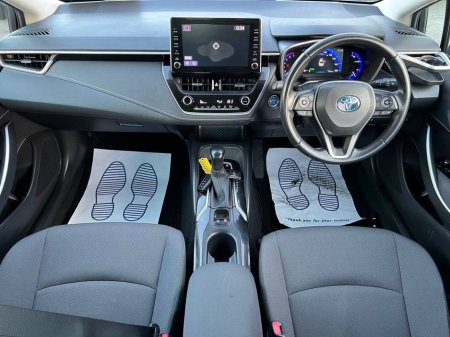 2019 Toyota Corolla ''S'' EDITION 1.8 HYBRID // 16" ALLOYS // REVERSE CAMERA // DIGITAL CLIMATE CONTROL €17,900 thumbnail