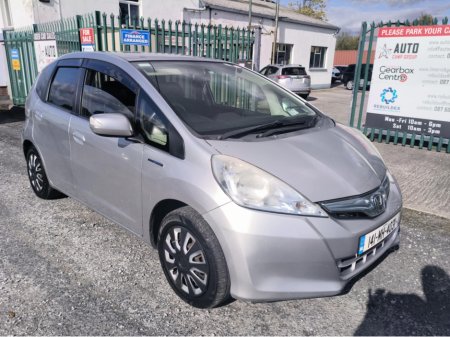 2014 Honda Jazz GP1 CVT HYBRID 5DR AUTO DAA-GP1