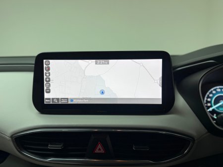 2022 Hyundai Santa Fe 1.6 PHEV *7 SEATER* €39,990 thumbnail