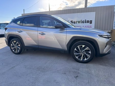2021 Hyundai Tucson IX35 EXECUTIVE TWO TONE ROOF 5DR €26,800 thumbnail