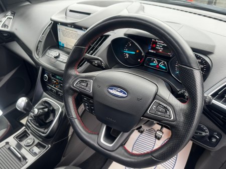 2019 Ford Kuga ST-Line Edition thumbnail