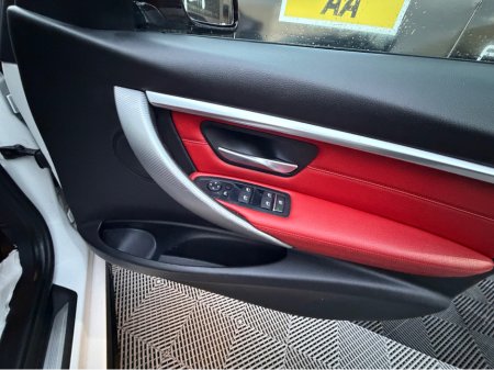 2018 BMW 3 Series 330e M SPORT F30 252HP AUTO Sunroof & Red Leather €20,995 thumbnail