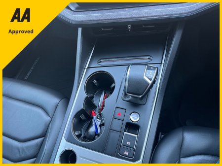 2021 Volkswagen Touareg COMMERCIAL 3.0 TDI 4M 231HP 5 5DR AUTO €49,138 thumbnail