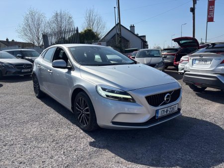 2017 Volvo V40 D2 MOMENTUM ED 5DR   FINANCE  ARRANGED