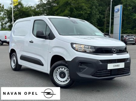 2026 Opel Combo Komfort SWB 1.5TD 100Ps €22,500