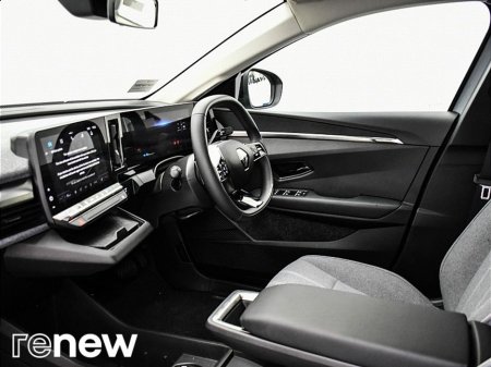 2023 Renault Megane E-Tech Equilibre EV60 220hp €25,990 thumbnail