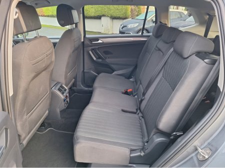 2023 Volkswagen Tiguan Allspace 2.0 TDI 150 7 SEATS AUTOMATIC *Virtual Clocks/Auto Tailgate/Led Headlights/ €37,950 thumbnail