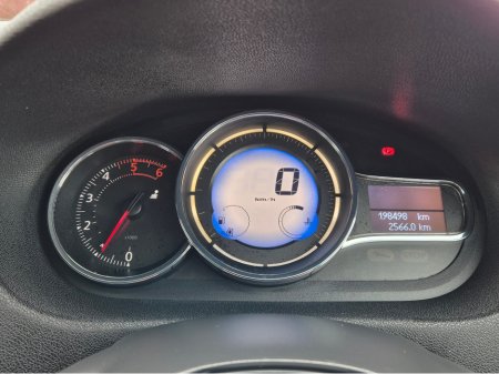 2014 Renault Fluence DYNAMIQUE 1.5 DCI 90 4 2 4DR €5,900