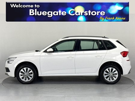 2023 Skoda Kamiq AMBITION 1.0 TSI 110HP DSG 5DR AUTO**MULTIFUNCTIONAL STEERING WHEEL**BLACK CLOTH INTERIOR**TOUCH SCREEN MEDIA DISPLAY**PARKING SENSORS**APPLE CARPLAY**AIR CONDITIONING**FINANCE AVAILABLE** €21,995 thumbnail