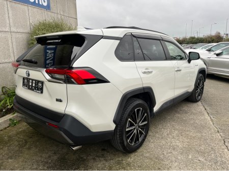 2019 Toyota Rav4 G 4WD HYBRID AUTOMAITC 2.5 PETROL //MASSIVE SPEC//PANORAMIC GLASS ROOF//FULL LEATHER//HEATED SEATS AND STEERING WHEEL// €29,950