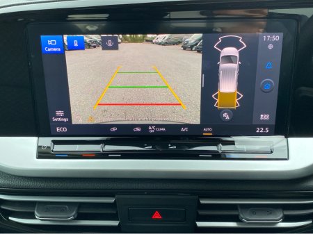 2026 Ford Tourneo Connect Tourneo Connect  LWB Titanium PHEV 150 BHP Automatic €54,500 thumbnail