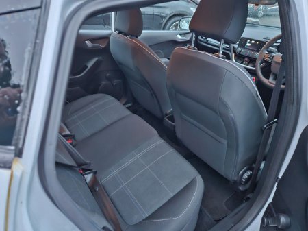 2018 Ford Fiesta Zetec 1.1 70PS 5M 4DR €13,990