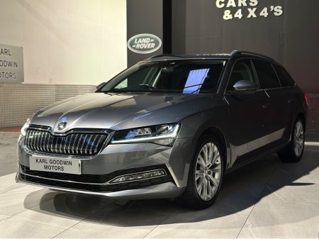 2023 Skoda Superb ESTATE E-HYBRID AUTOMATIC €29,950 thumbnail