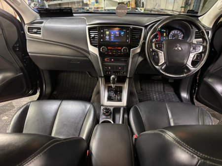 2021 Mitsubishi L200  €29,950 thumbnail