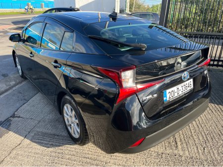 2020 Toyota Prius 1.8 HYBRID AUTOMATIC €16,950