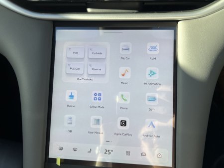 2025 MG MG IM6 LONG RANGE thumbnail