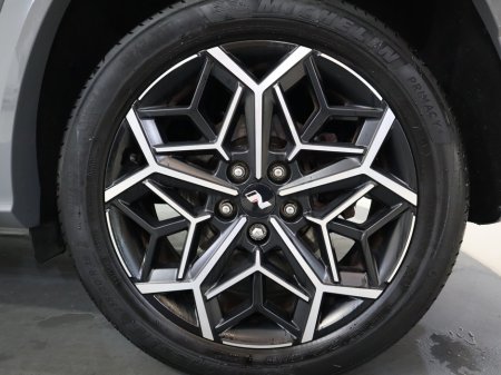 2023 Hyundai Tucson *69* N LINE S TGDI PHEV T-GDI 4X4 €34,900 thumbnail